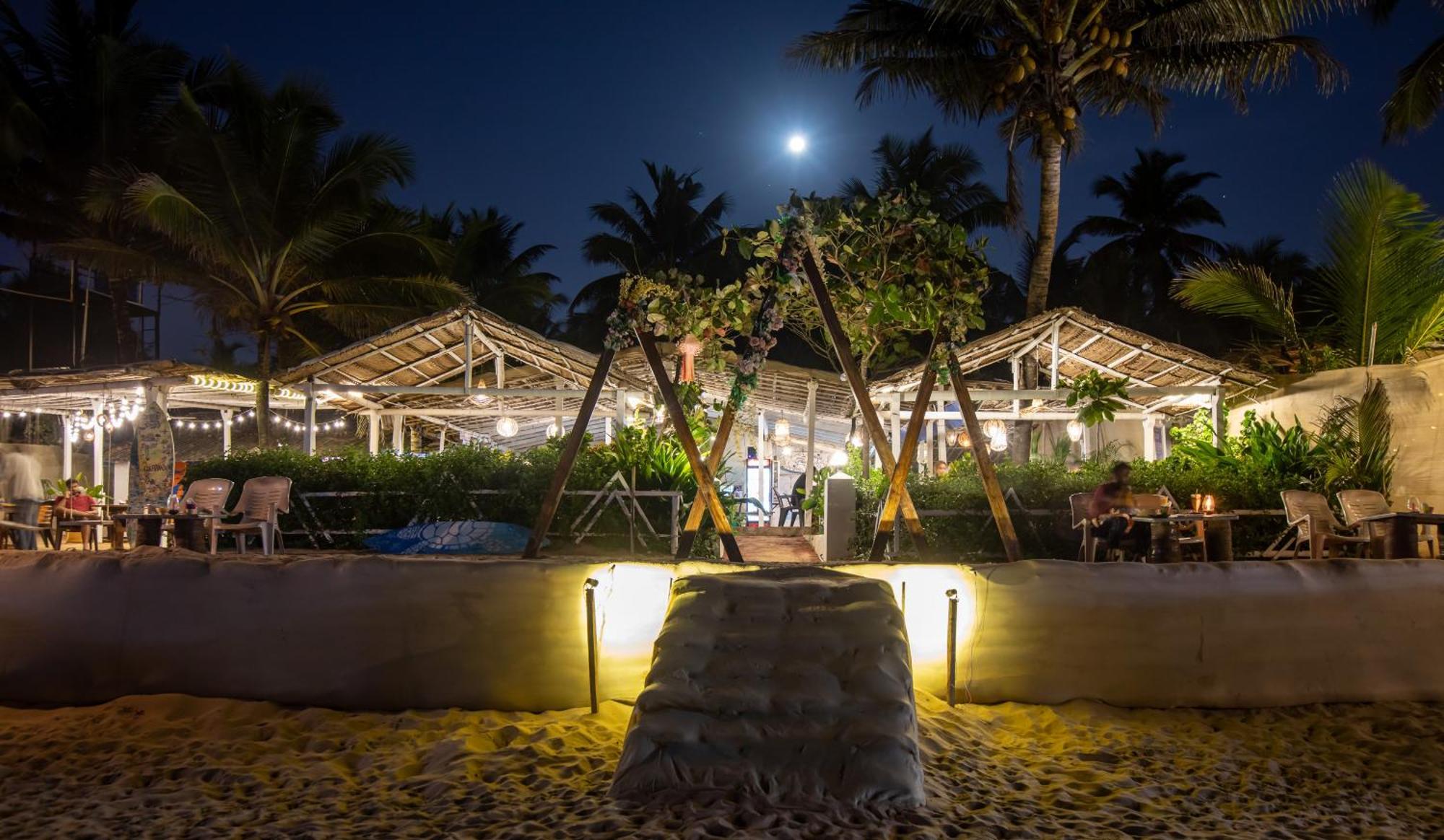 Sunset Cafe Beach Stay Гокарна Экстерьер фото