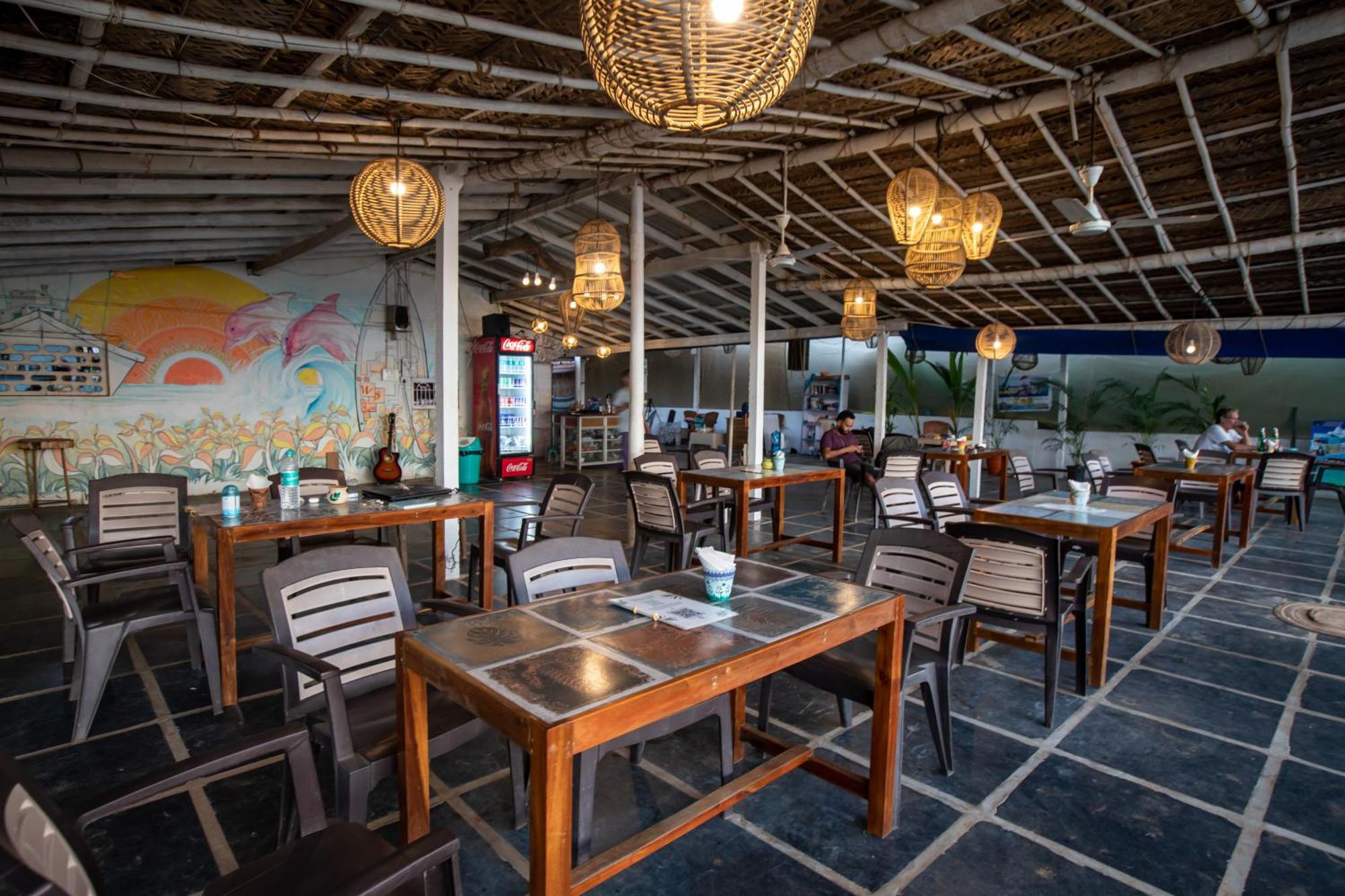 Sunset Cafe Beach Stay Гокарна Экстерьер фото